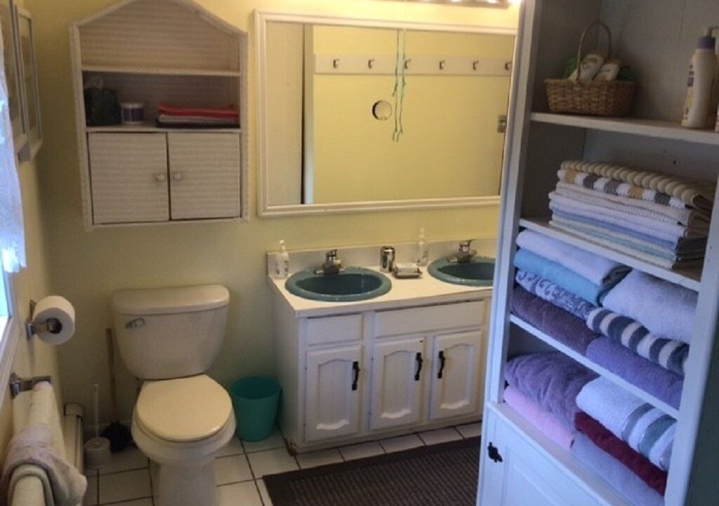 Photo of Bathroom in Loveitts Field
