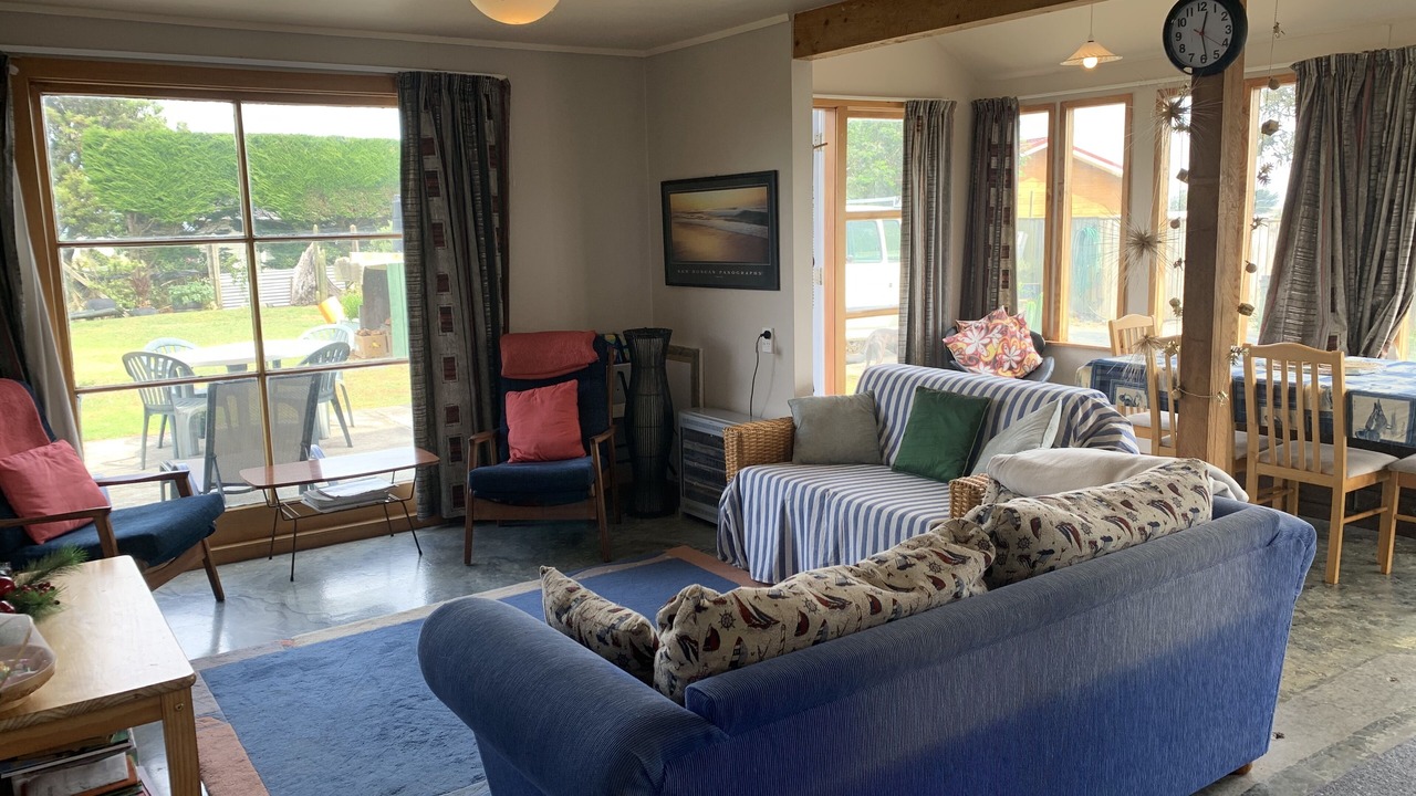 Photo of Livingroom in Waitarere Beach