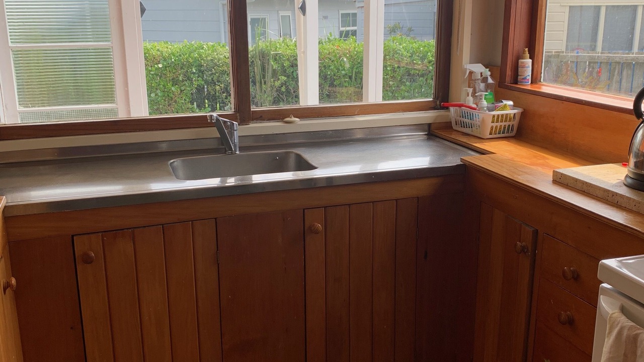 Photo of Kitchen in Waitarere Beach