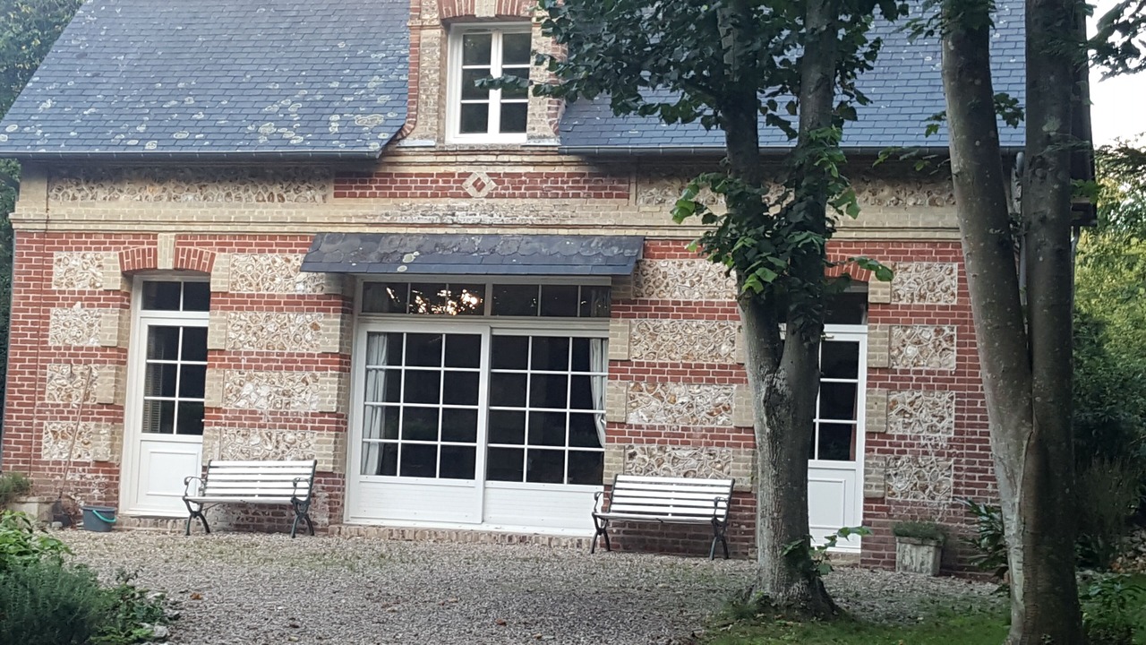 Photo of Outdoor in Equemauville