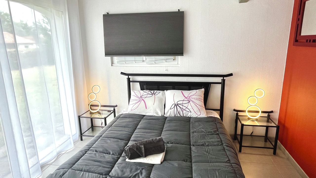 Photo of Bedroom in Sainte-Eulalie-en-Born