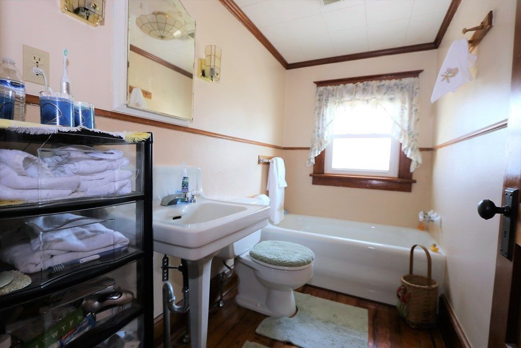 Photo of Bathroom in Chincoteague