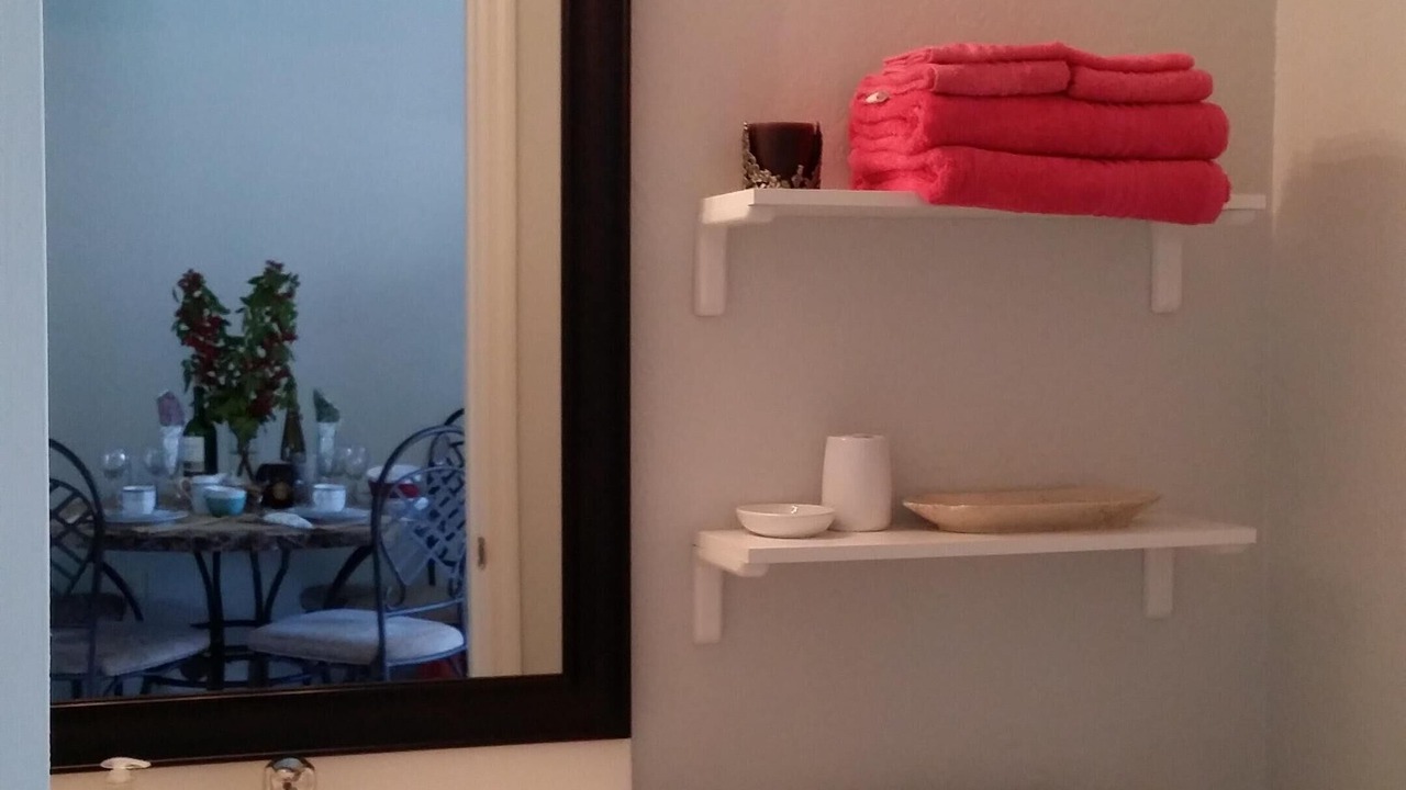 Photo of Bedroom in Englewood East