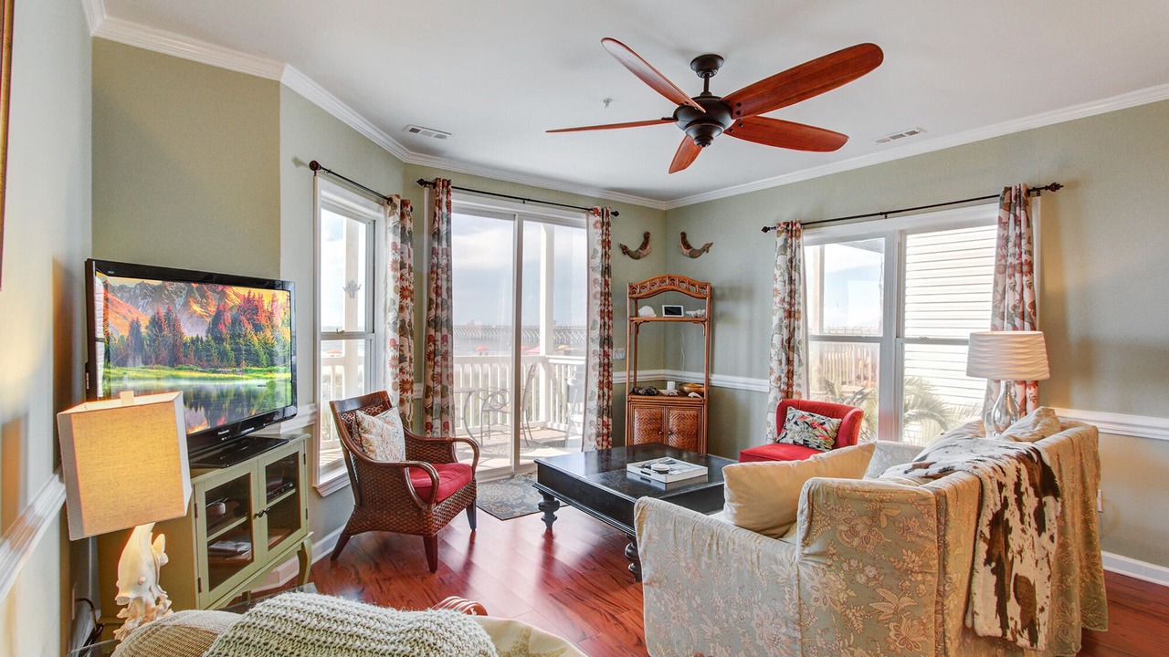 Photo of Livingroom in Folly Beach