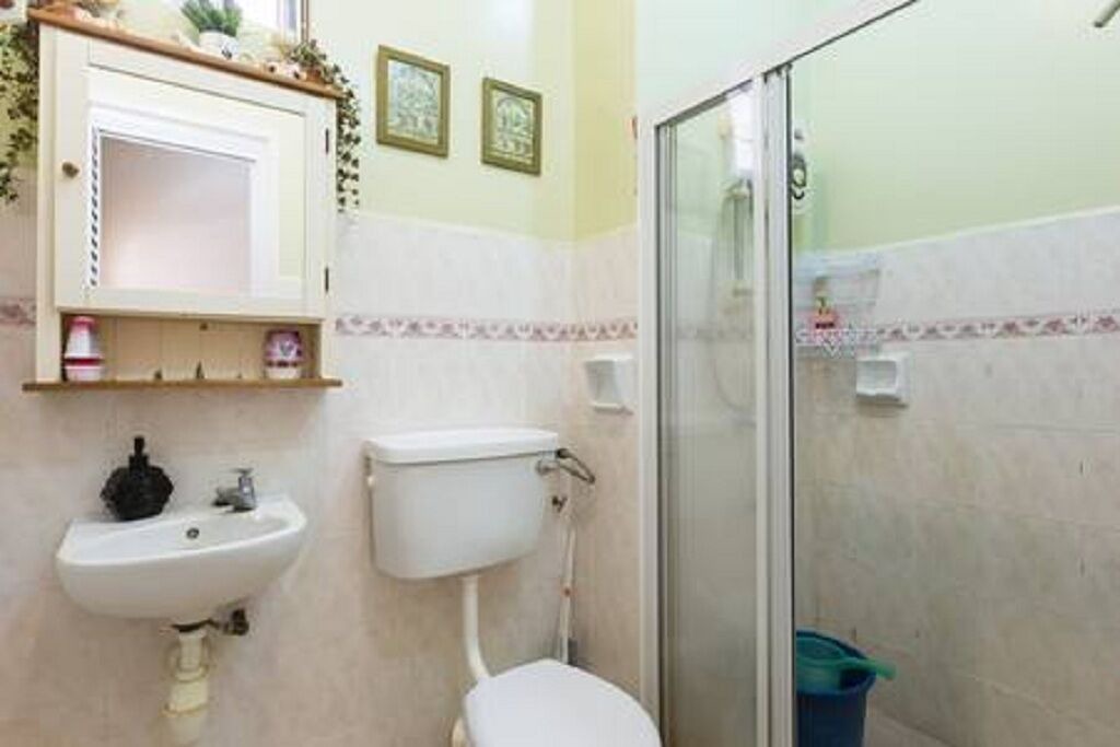 Photo of Bathroom in Gelugor
