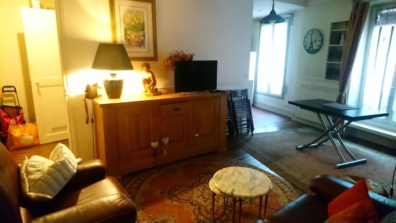 Photo of Livingroom in Quartier de la Folie-Mericourt