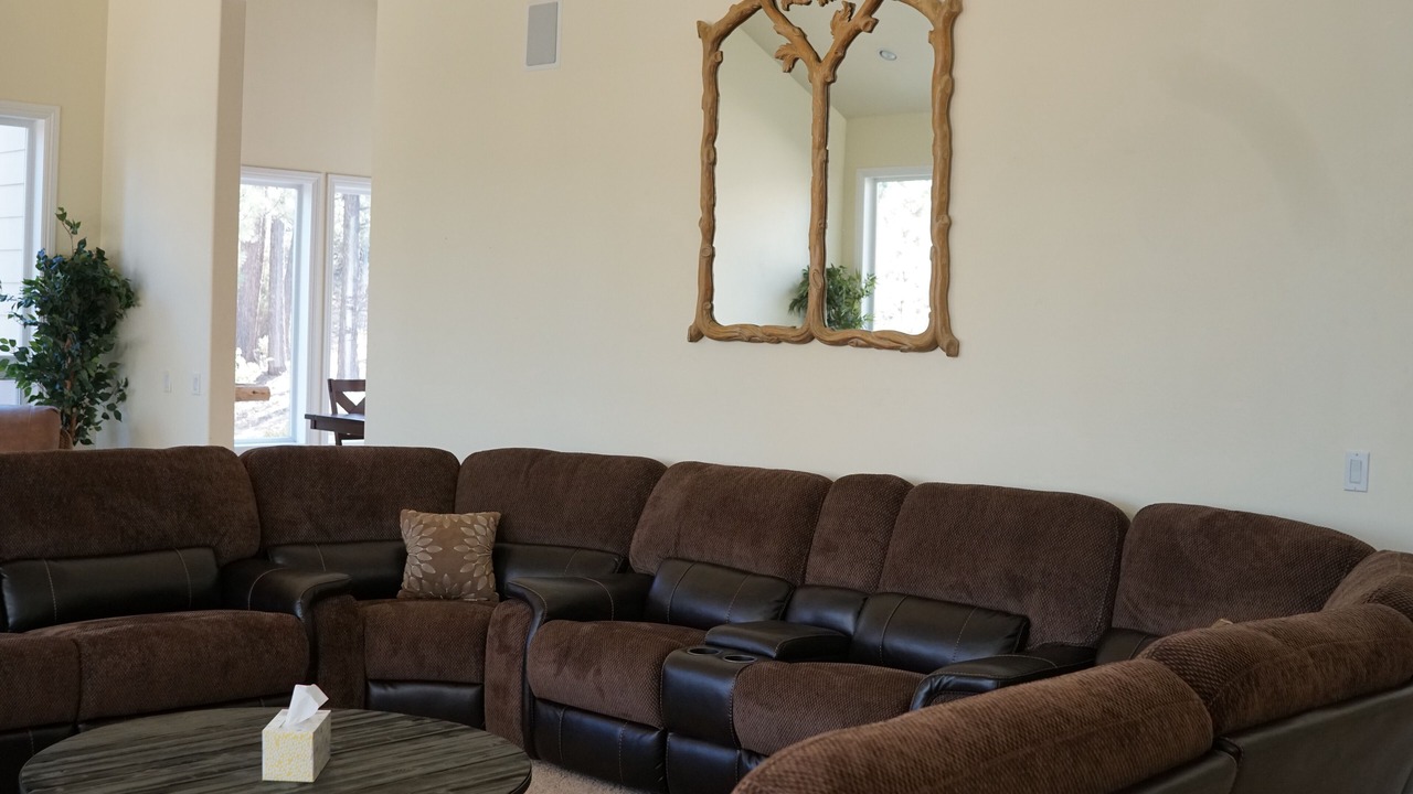 Photo of Bedroom in Frazier Park
