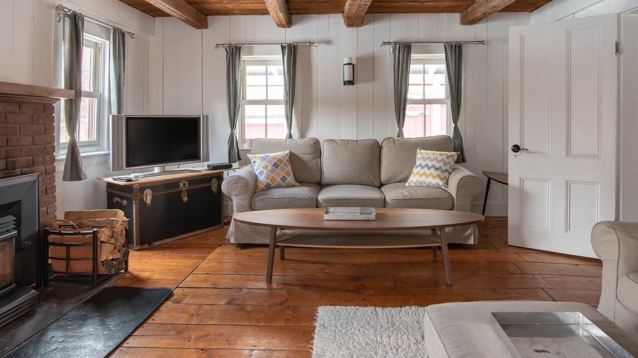 Photo of Livingroom in Wallkill