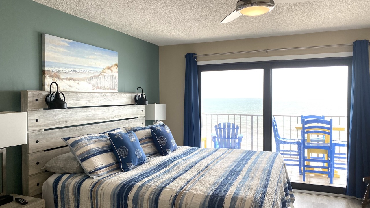 Photo of Bedroom in Cherry Grove Beach