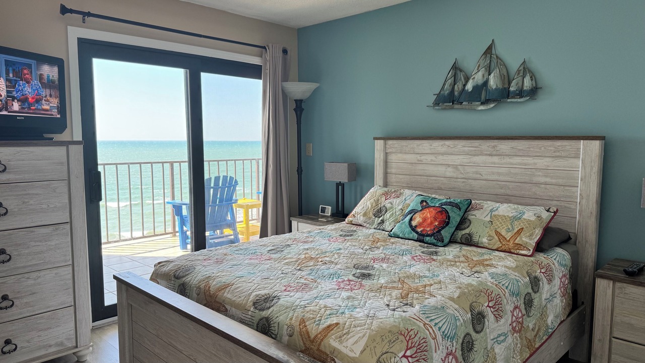 Photo of Bedroom in Cherry Grove Beach