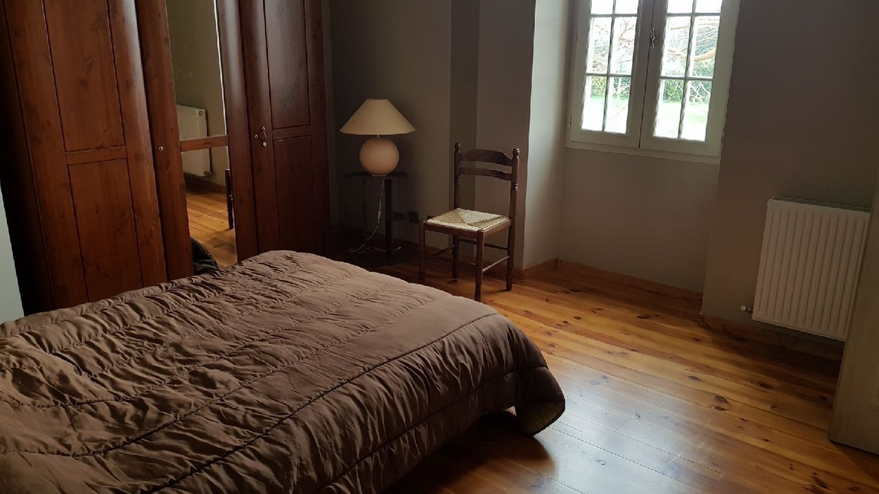 Photo of Bedroom in Albi