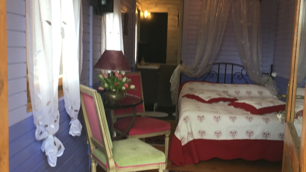 Photo of Bedroom in Plan-d'Orgon