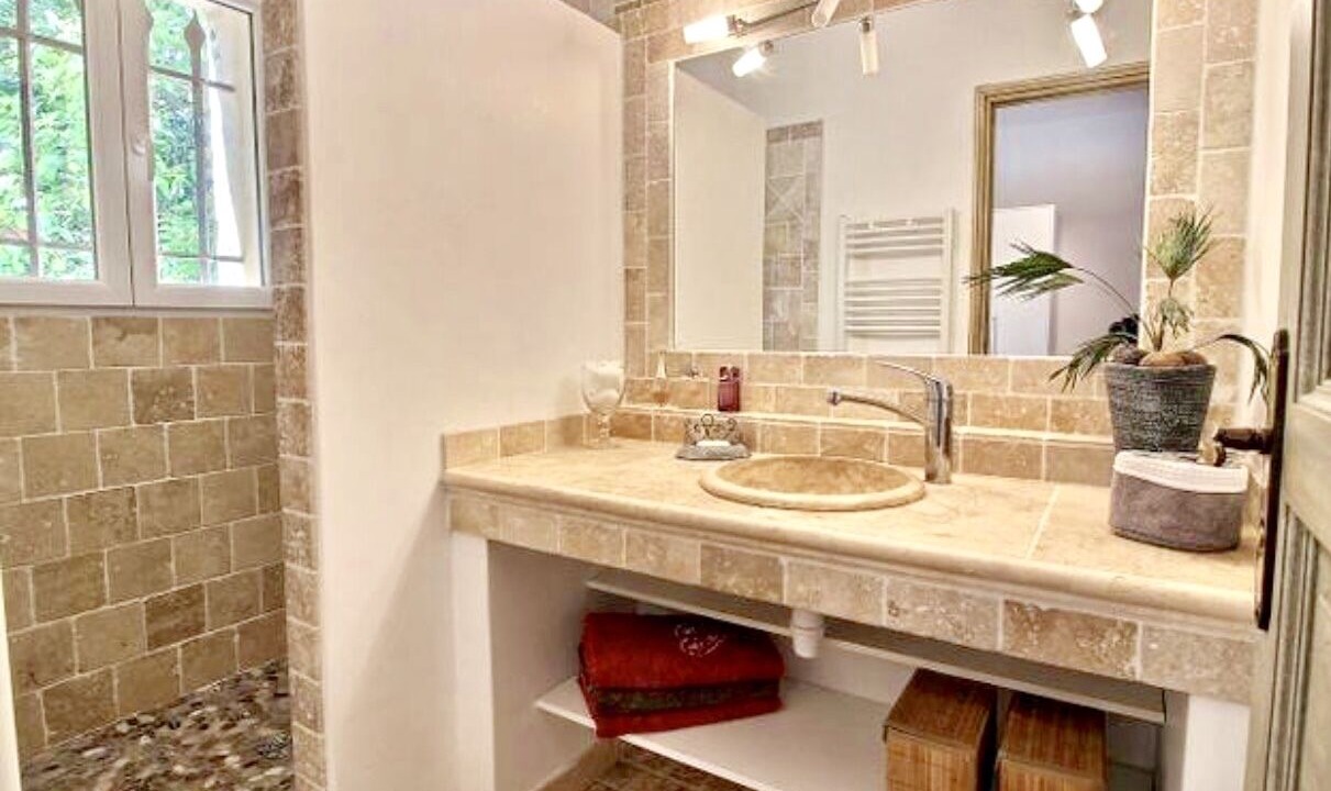 Photo of Bathroom in Le Rouret