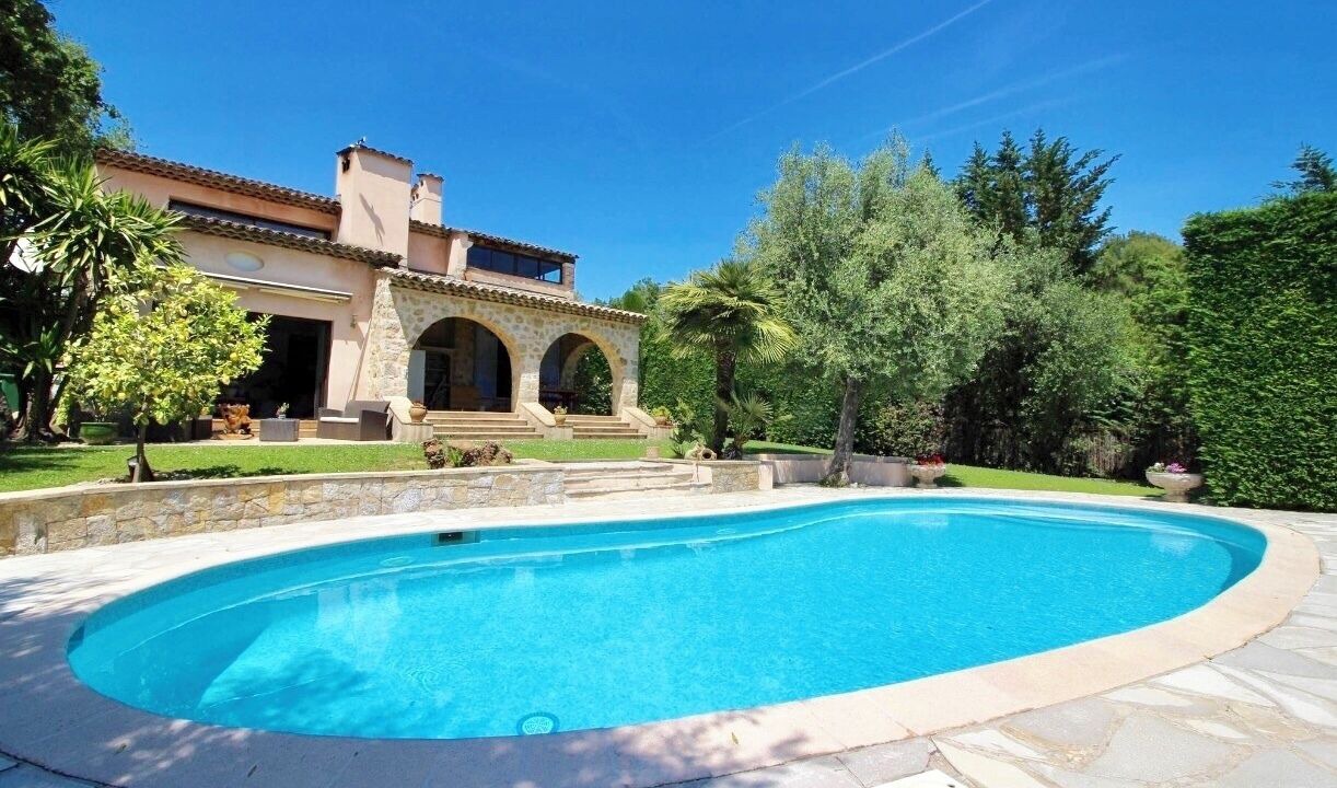 Photo of Outdoor in Le Rouret