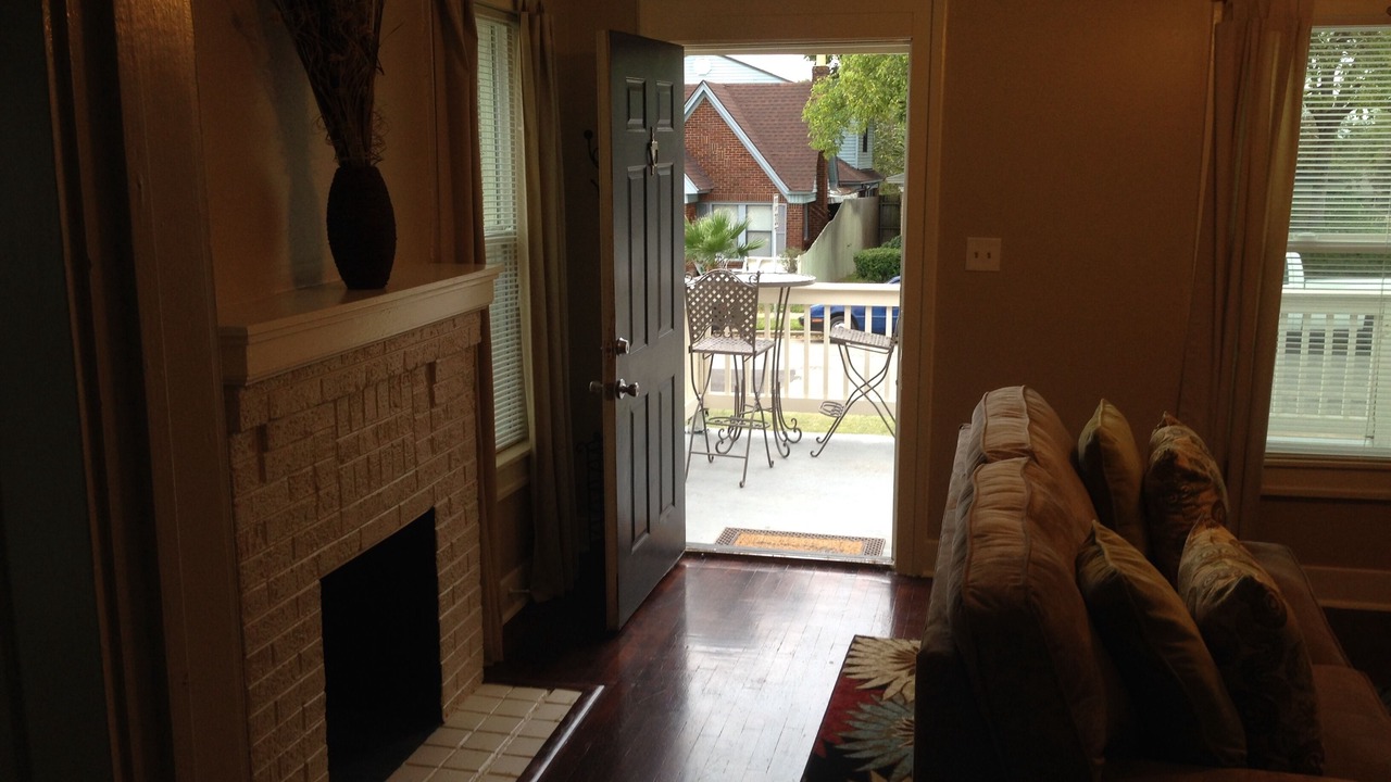Photo of Livingroom in Fort Worth Cultural District