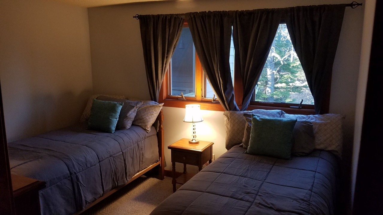 Photo of Bedroom in Roseland