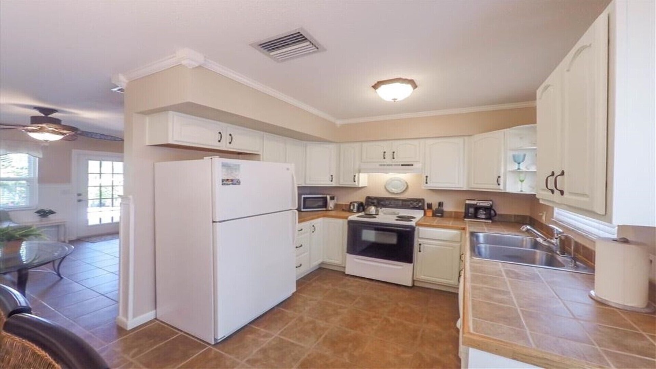 Photo of Kitchen in Holmes Beach