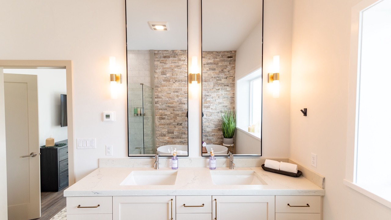 Photo of Bathroom in Palmer