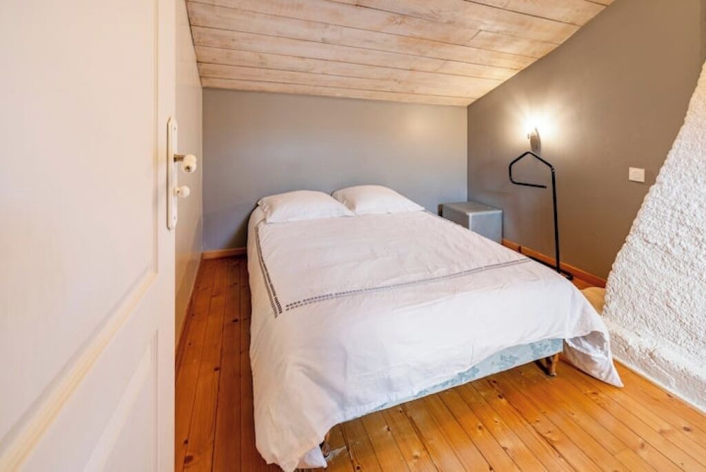 Photo of Bedroom in Montreuil-Bellay