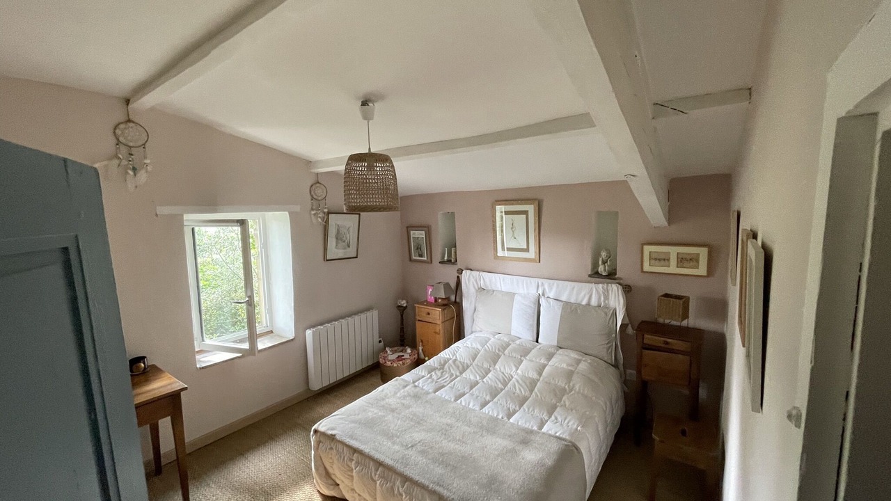 Photo of Bedroom in Saint-Andre-de-Roquepertuis