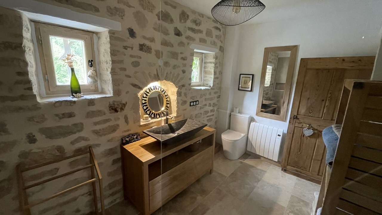 Photo of Bathroom in Saint-Andre-de-Roquepertuis