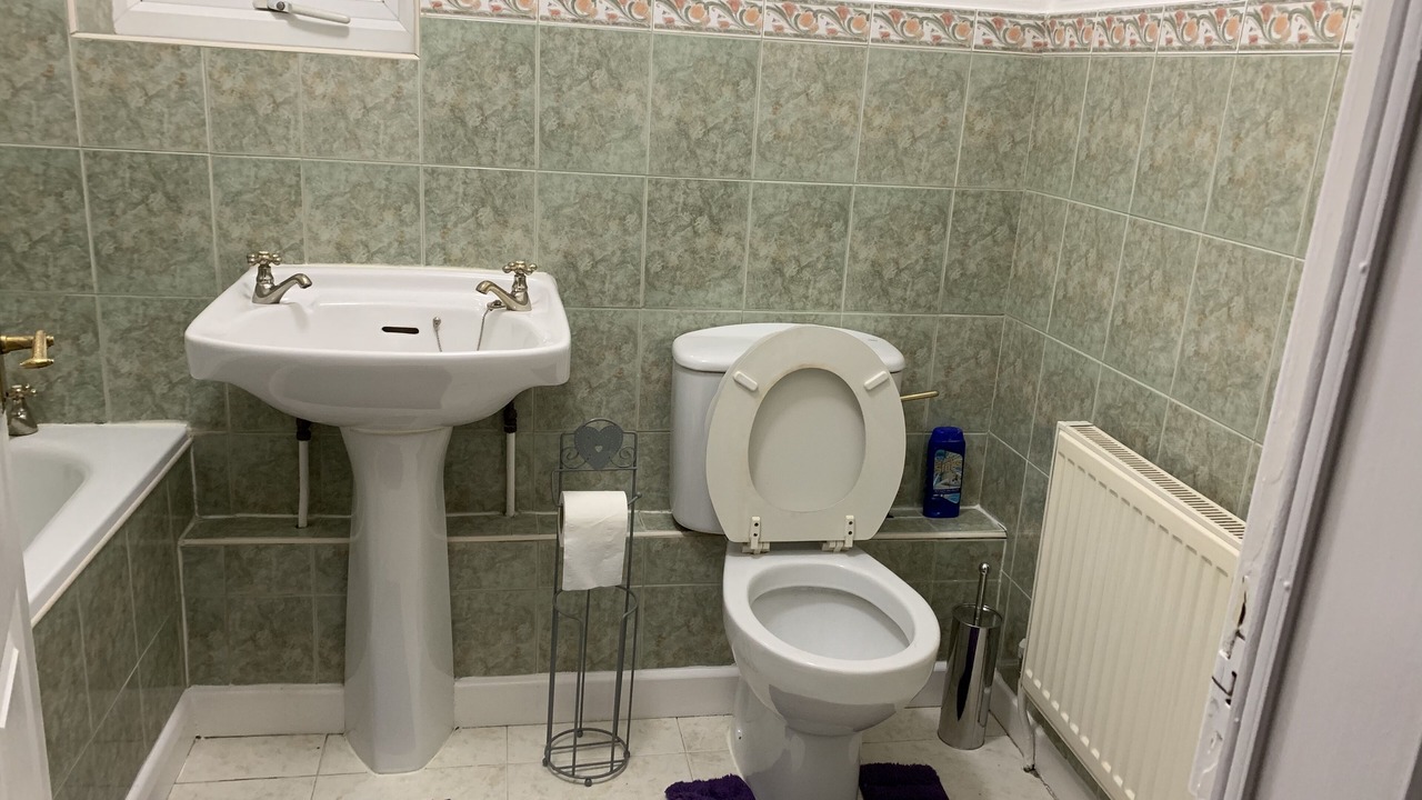 Photo of Bathroom in Leigh