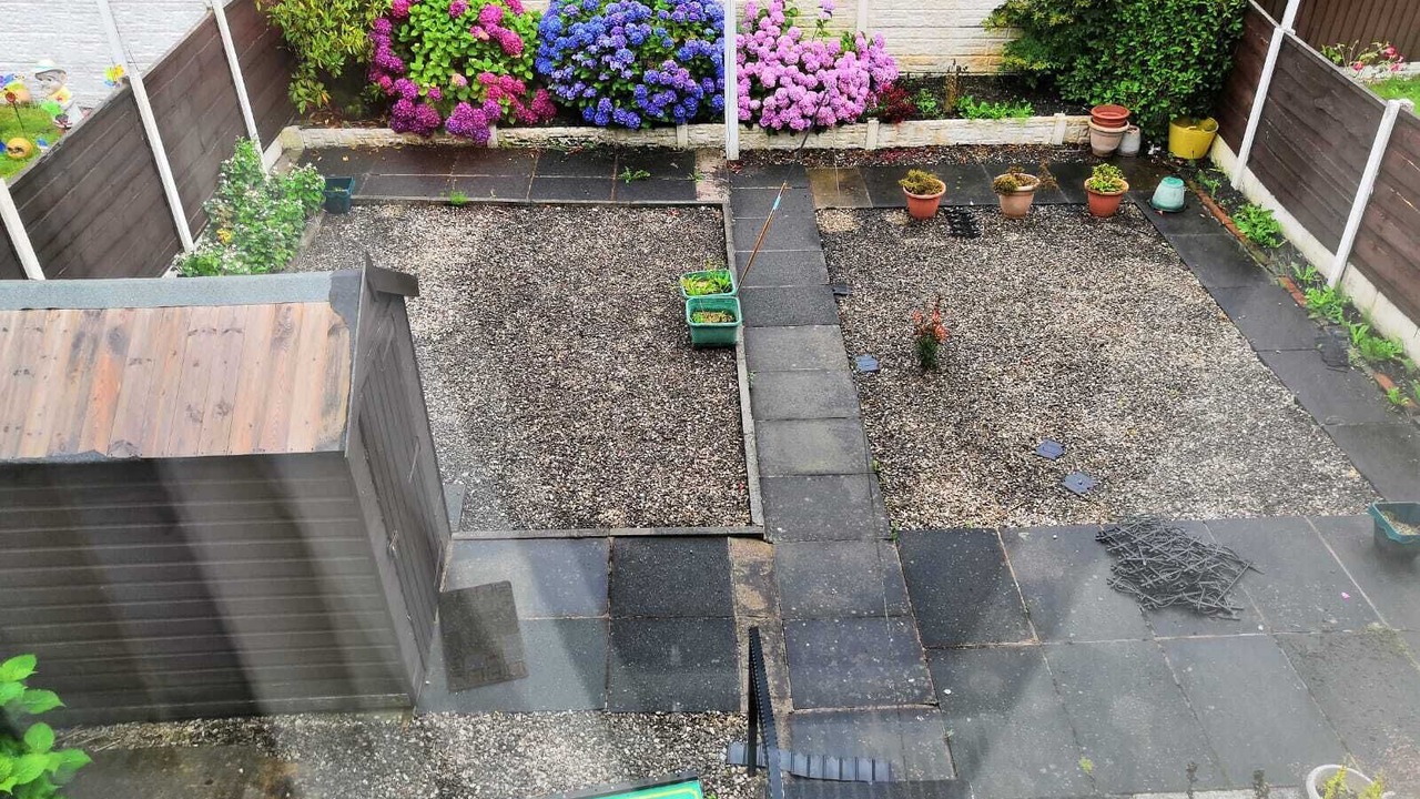 Photo of Outdoor in Leigh