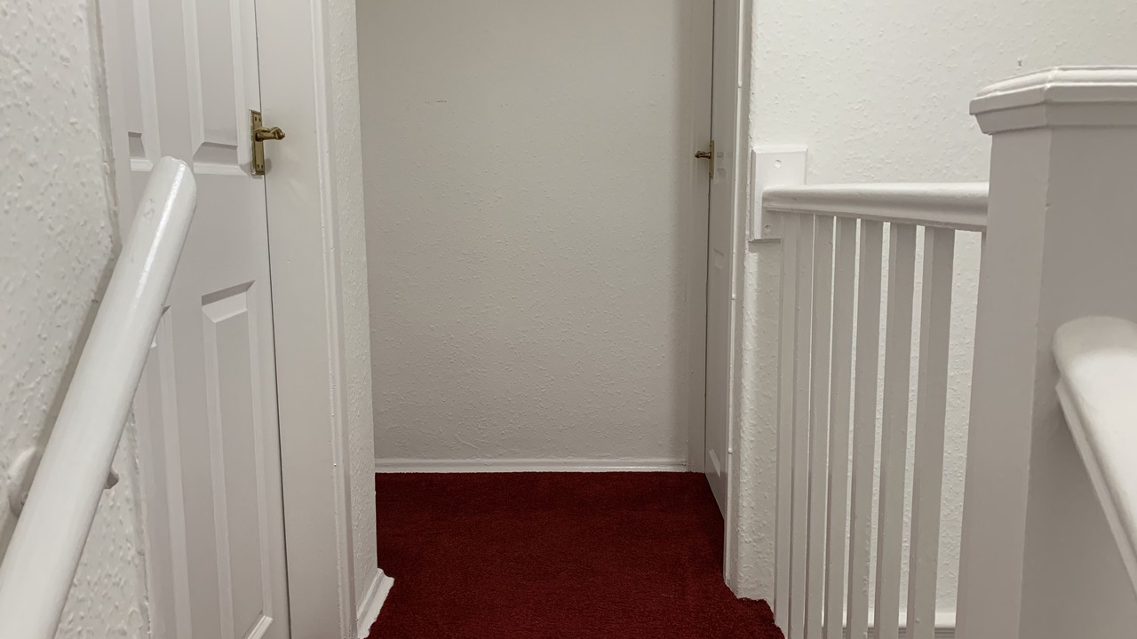 Photo of Others in Leigh