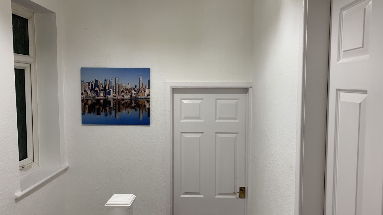 Photo of Others in Leigh