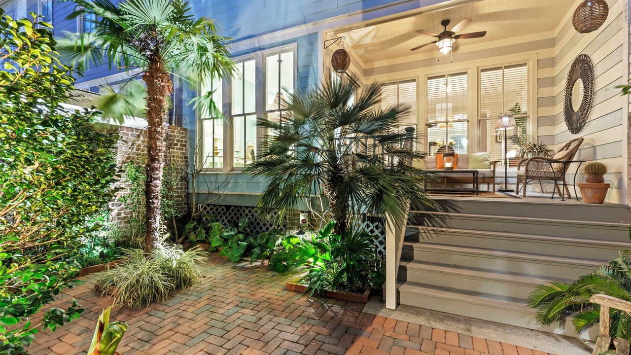 Photo of Outdoor in Historic District - North