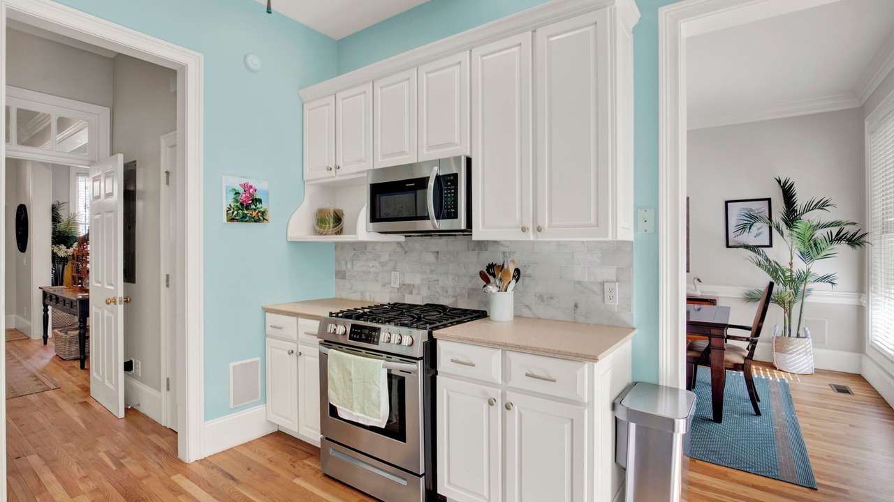 Photo of Kitchen in Historic District - North