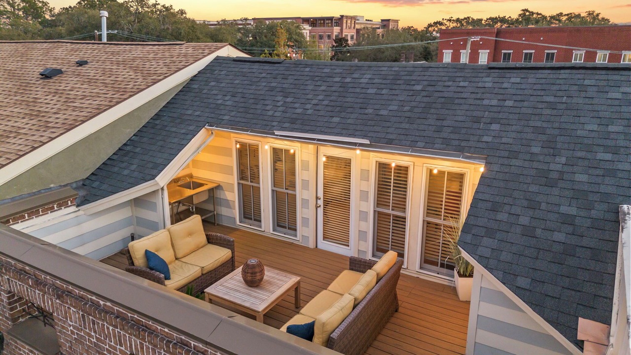 Photo of Patio Balcony in Historic District - North