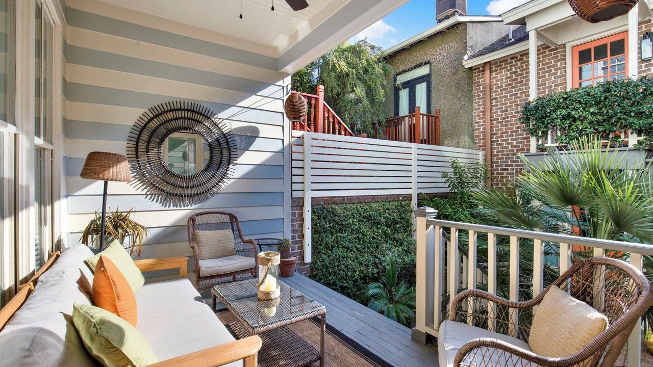 Photo of Patio Balcony in Historic District - North