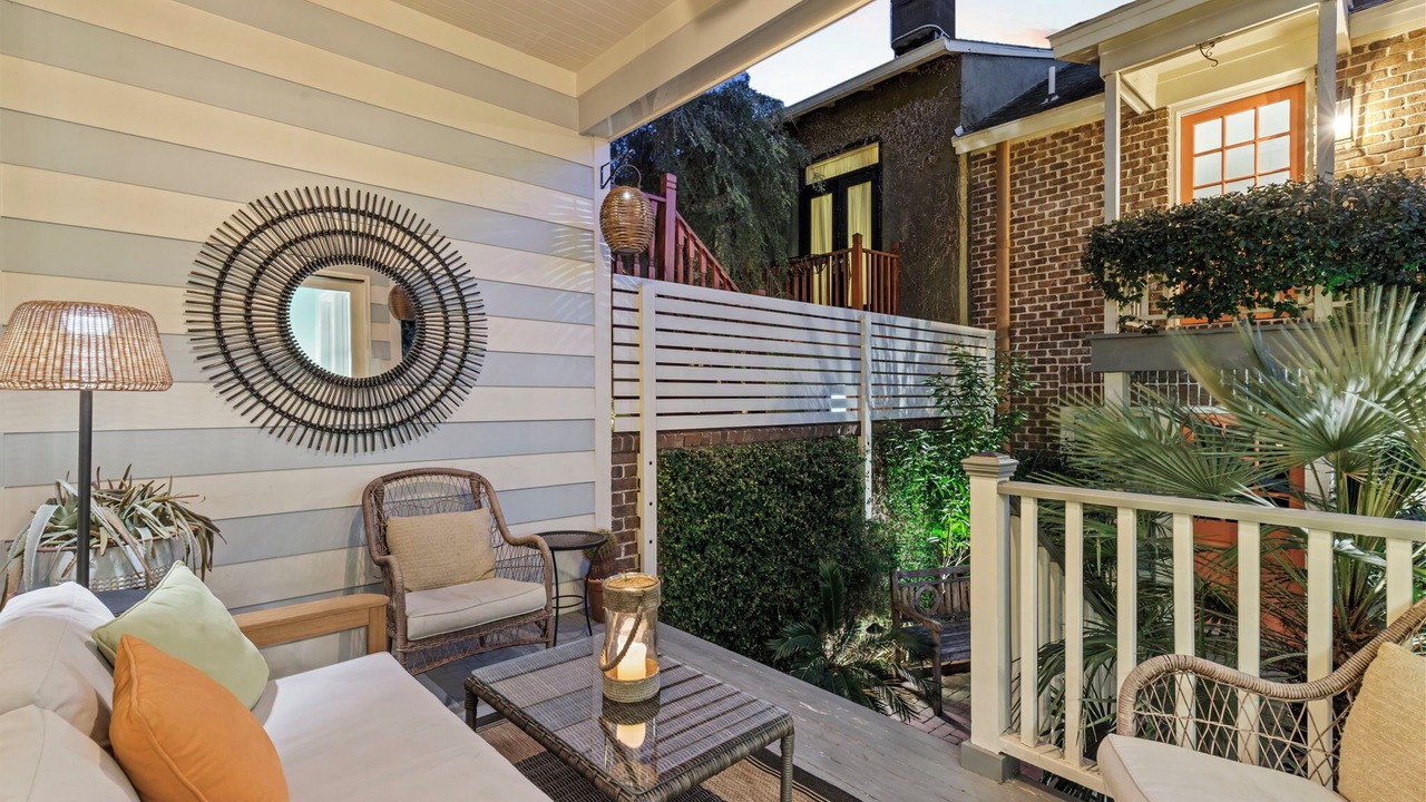 Photo of Patio Balcony in Historic District - North