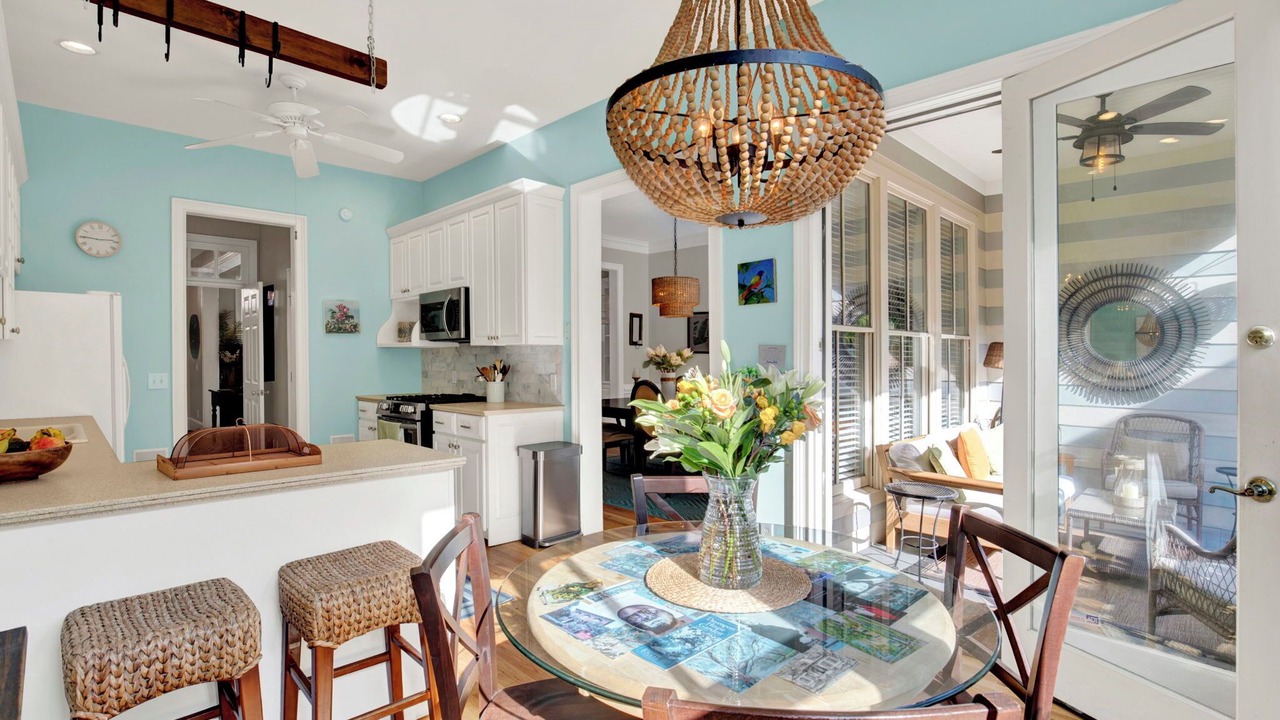 Photo of Others in Historic District - North