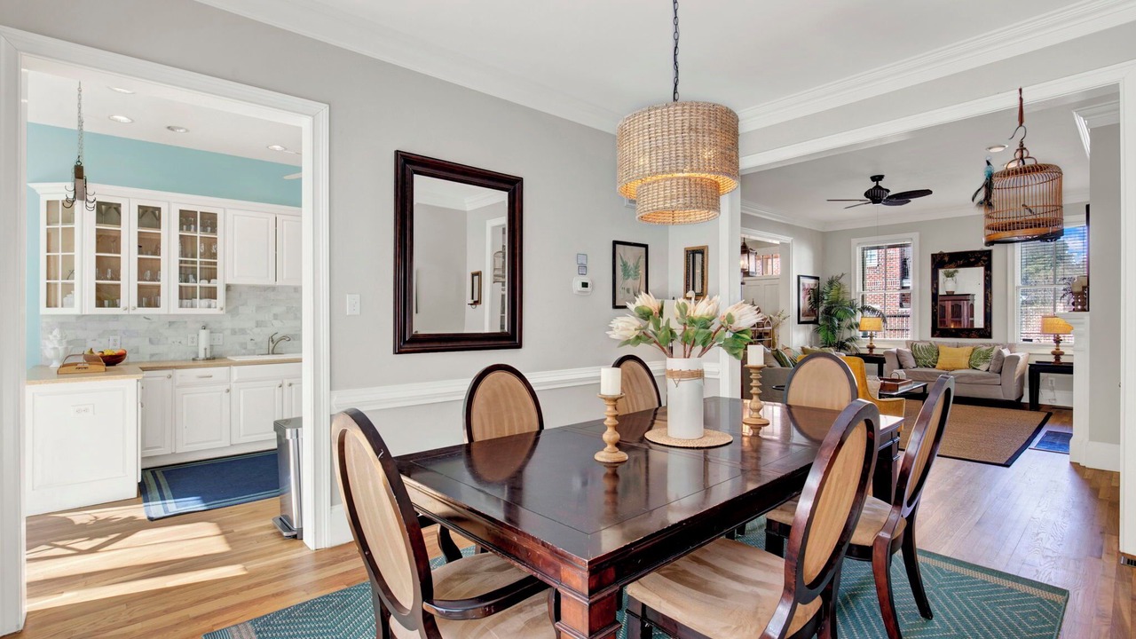 Photo of Others in Historic District - North