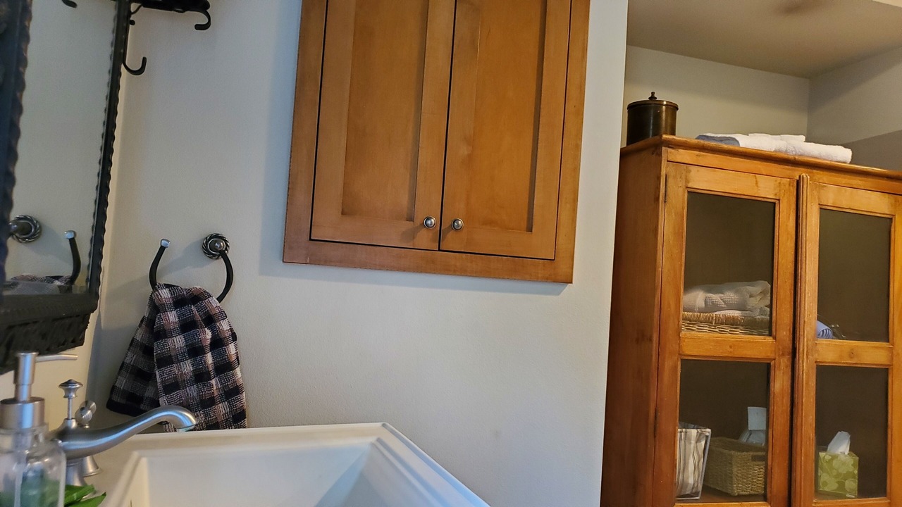 Photo of Bathroom in Round Top