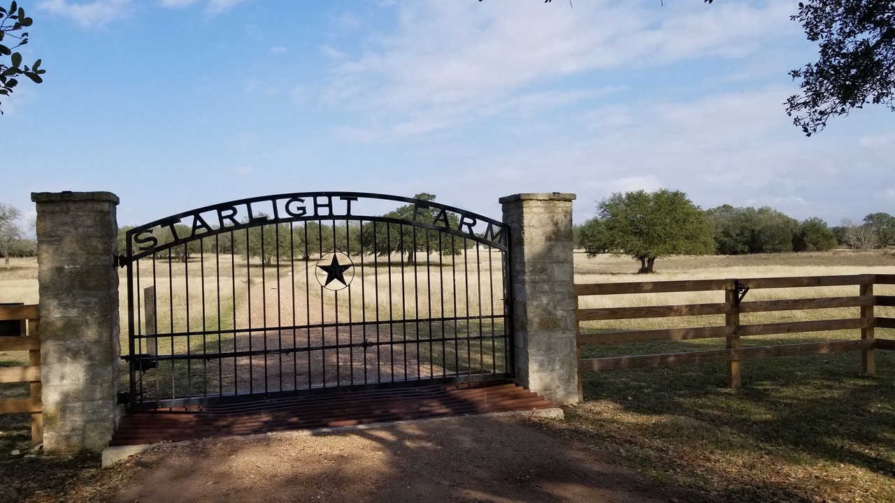 Photo of Others in Round Top