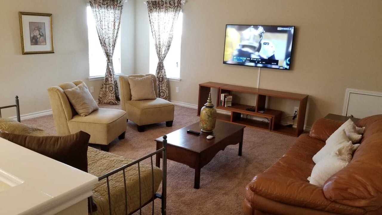 Photo of Livingroom in Southside