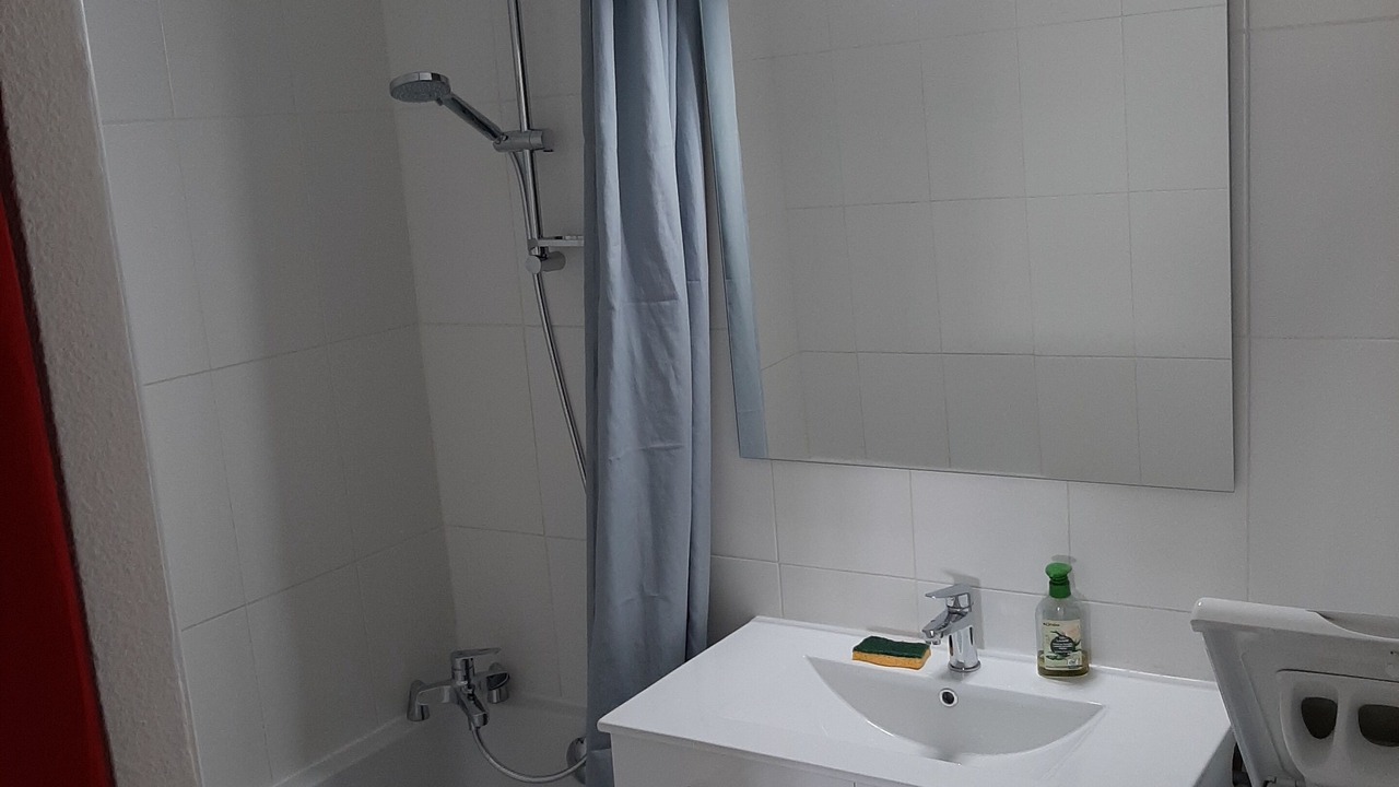 Photo of Bathroom in Carnon-Plage