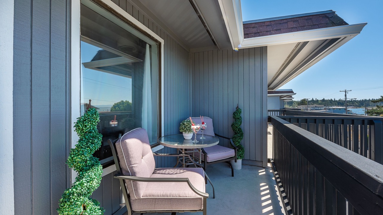 Photo of Patio Balcony in Birch Bay