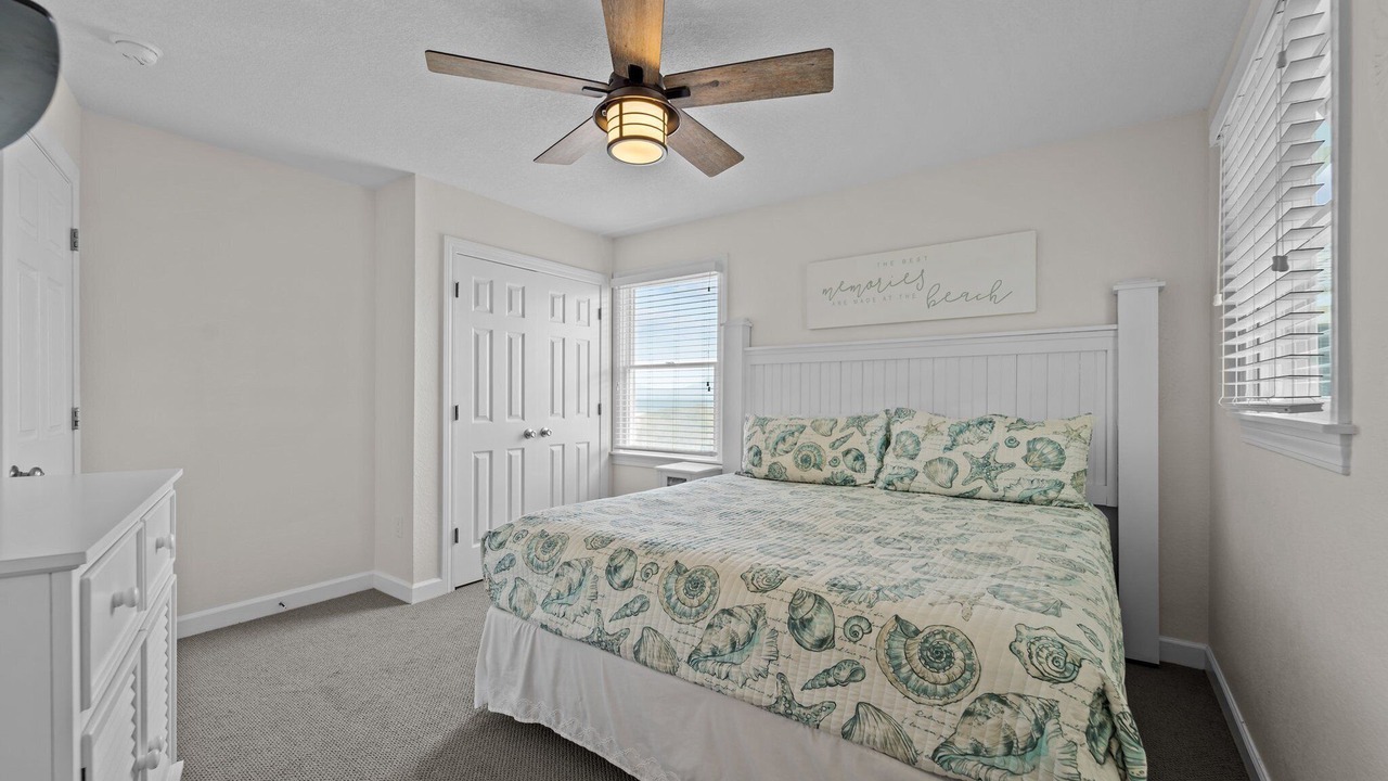 Photo of Bedroom in Nags Head