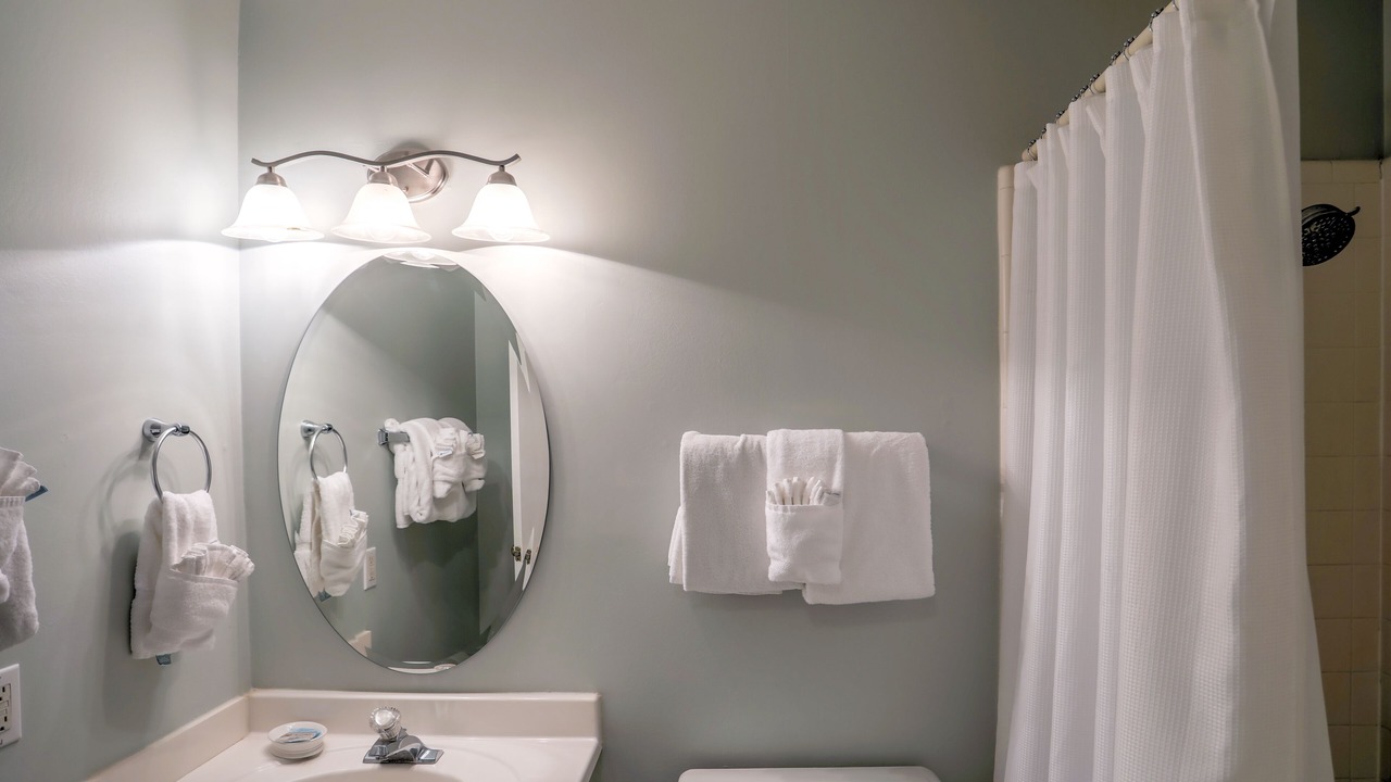 Photo of Bathroom in Demere Park