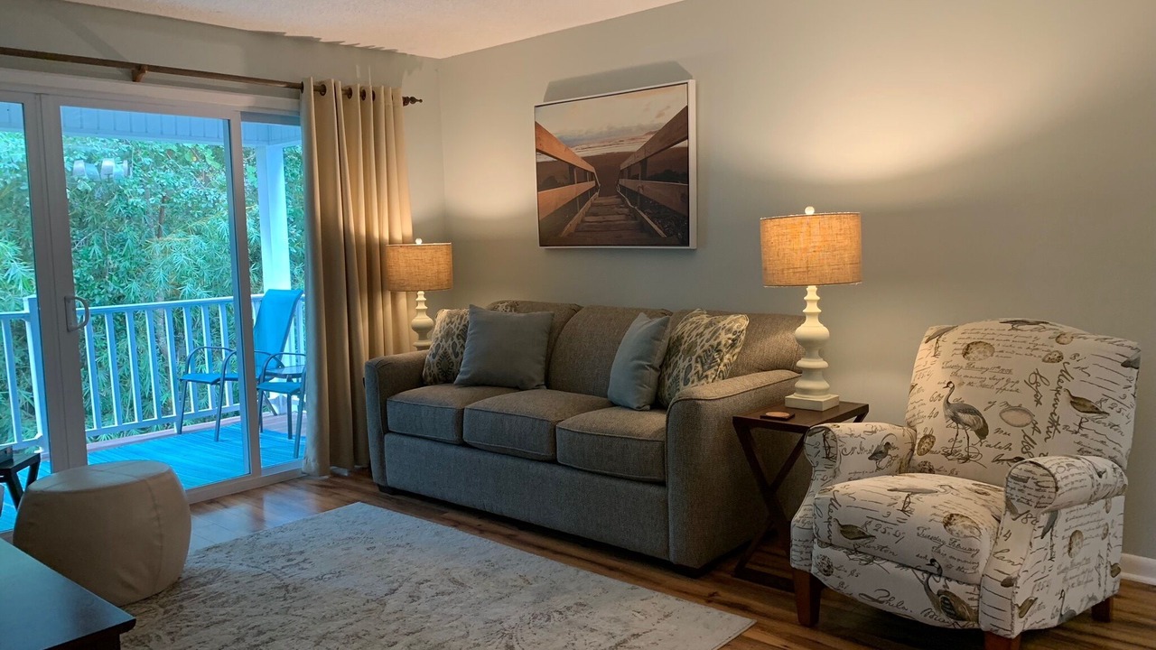 Photo of Livingroom in Demere Park