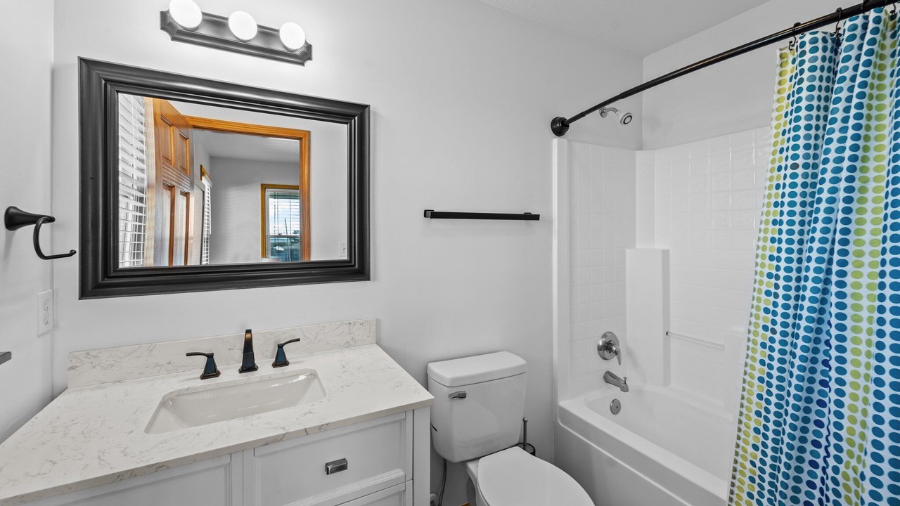 Photo of Bathroom in Nags Head