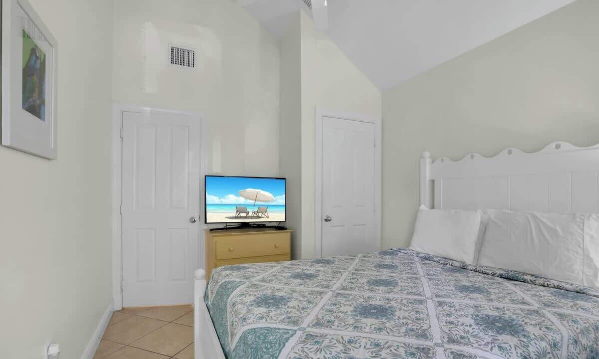 Photo of Bedroom in Coral Lagoon