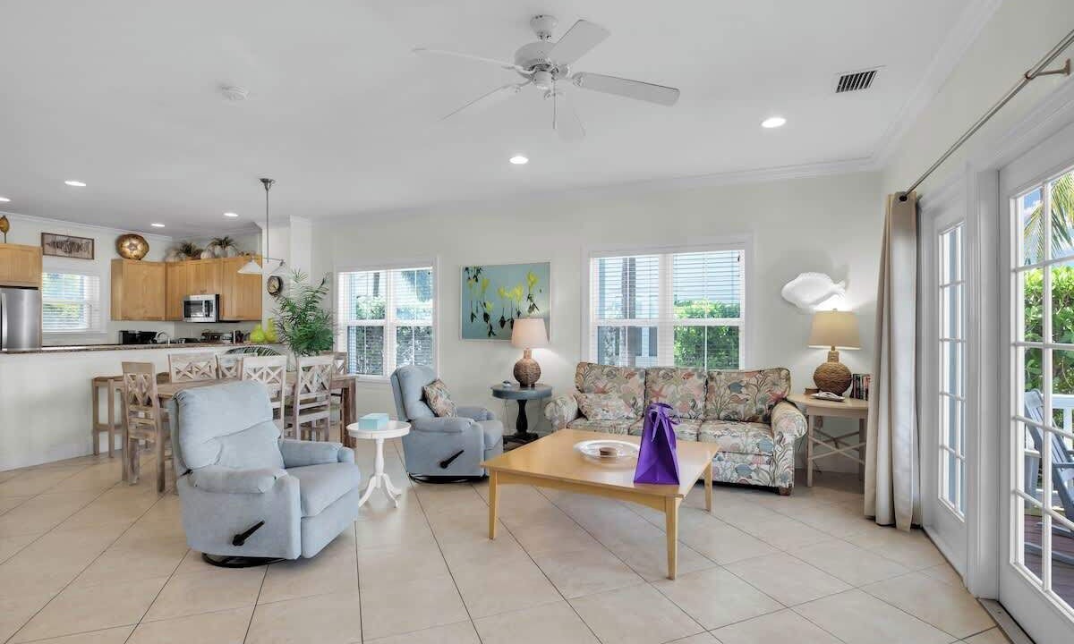 Photo of Livingroom in Coral Lagoon