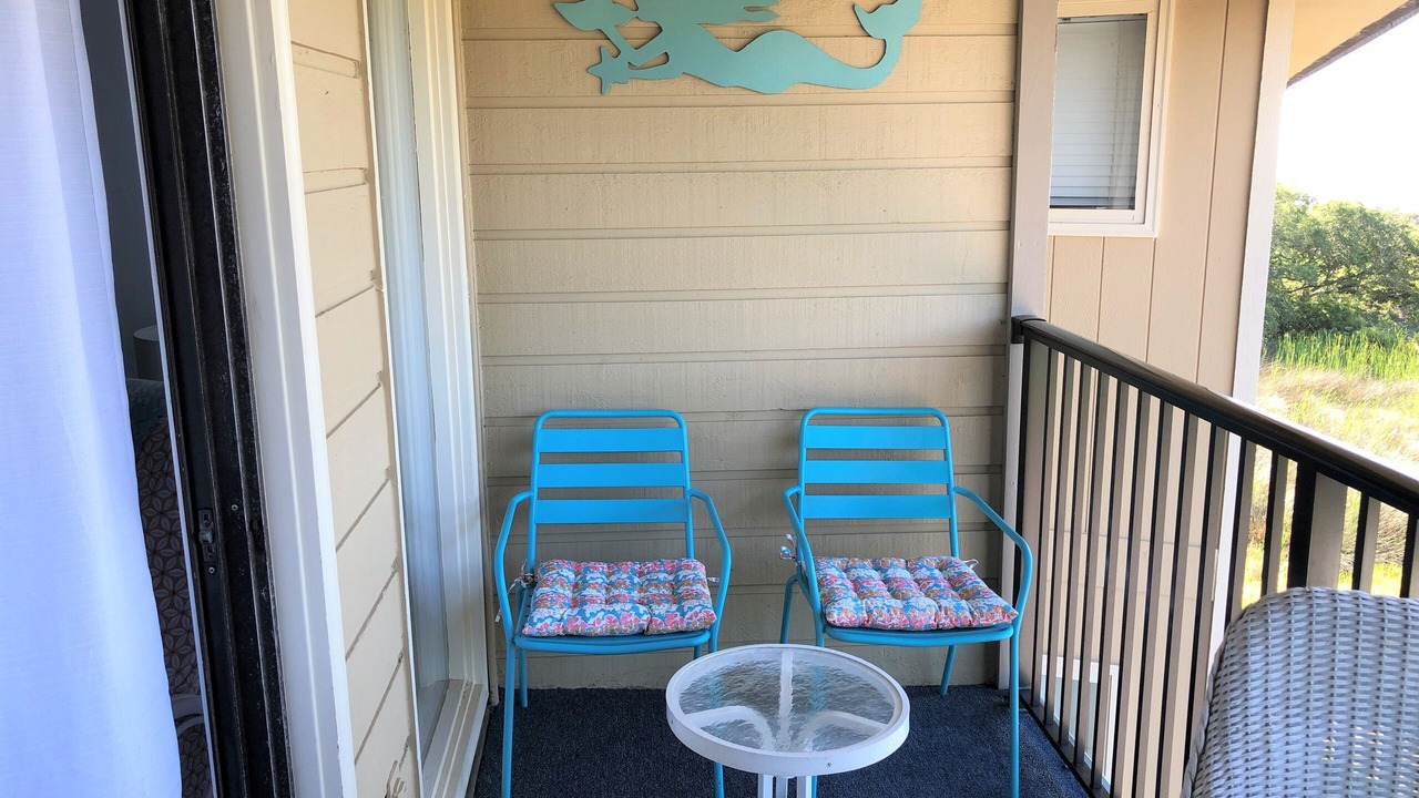Photo of Patio Balcony in Folly Field