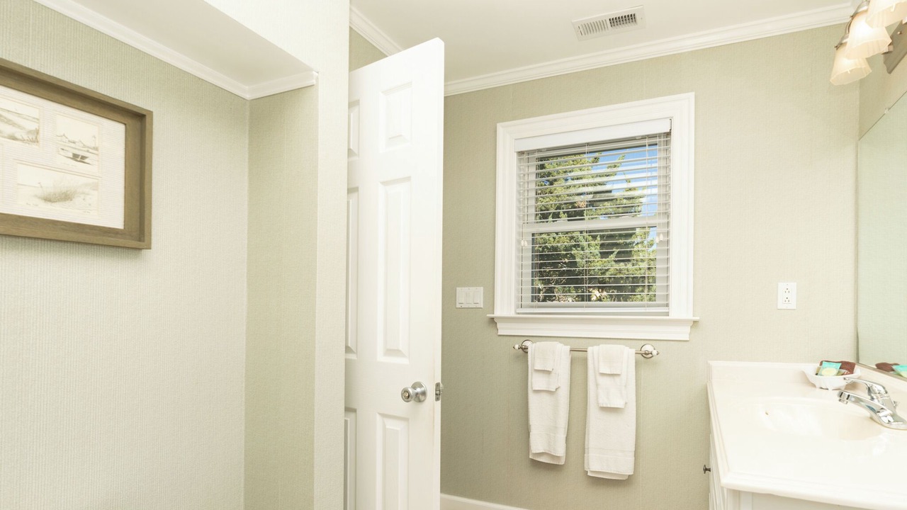 Photo of Bathroom in Ocracoke