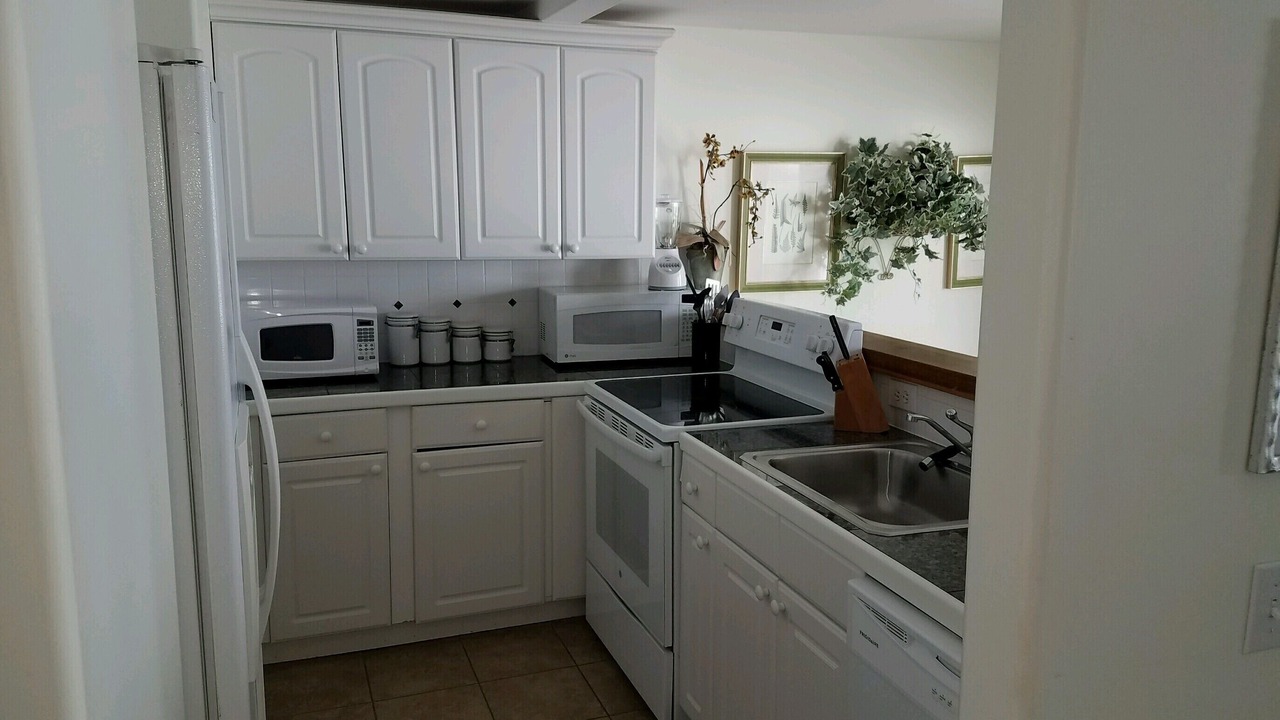 Photo of Kitchen in Misquamicut